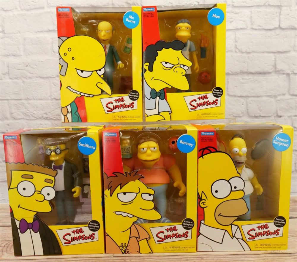 Lot 172: Lot of 5 The Simpsons Faces of Springfield Deluxe Figures