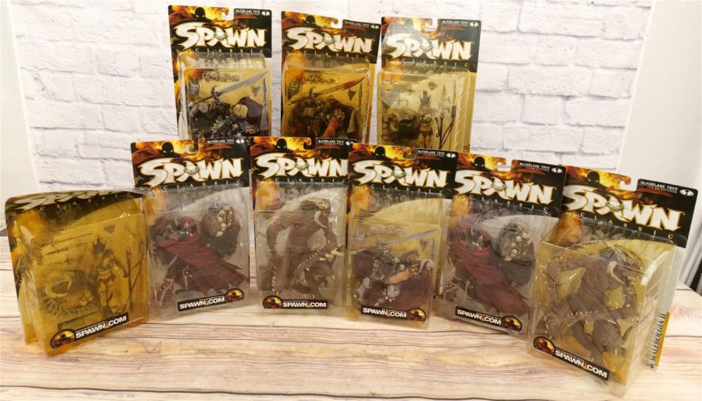 Lot 260: Lot of 9 Spawn Classic Series 17 Action Figures
