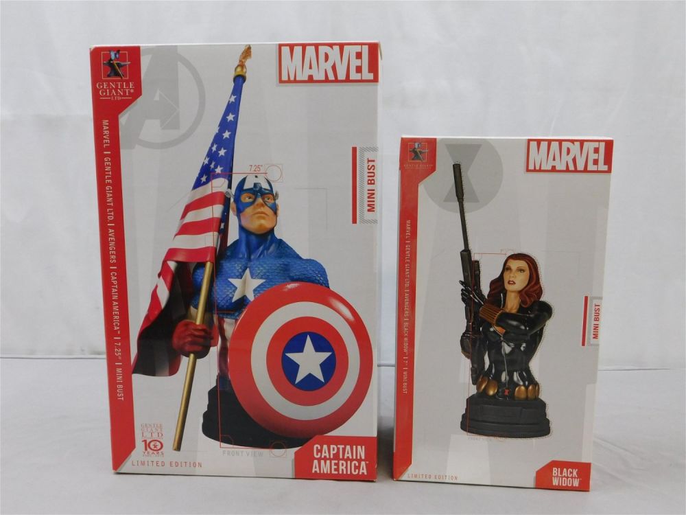 Lot 162: Lot of Marvel Gentle Giant Mini Bust Statues