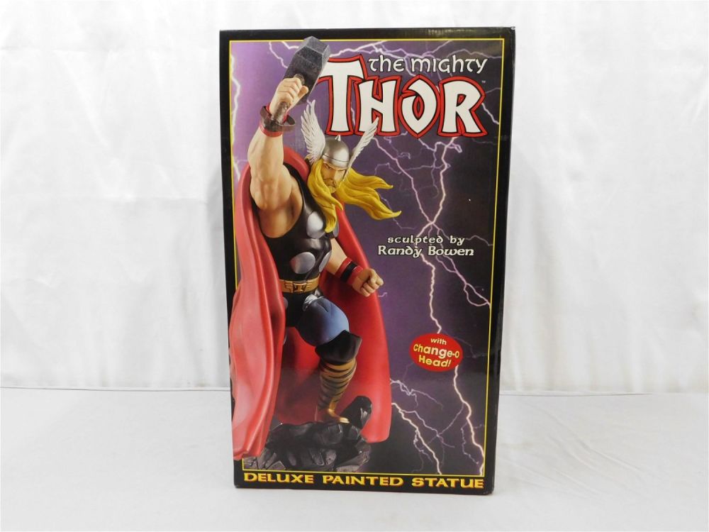 Lot 168: Bowen Designs Marvel The Mighty Thor Deluxe Painted Statue