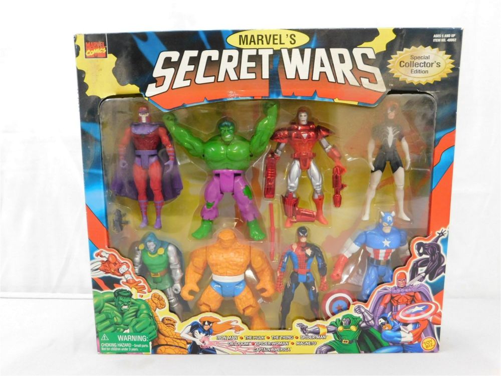 Lot 236: Marvel's Secret Wars Superhero Set