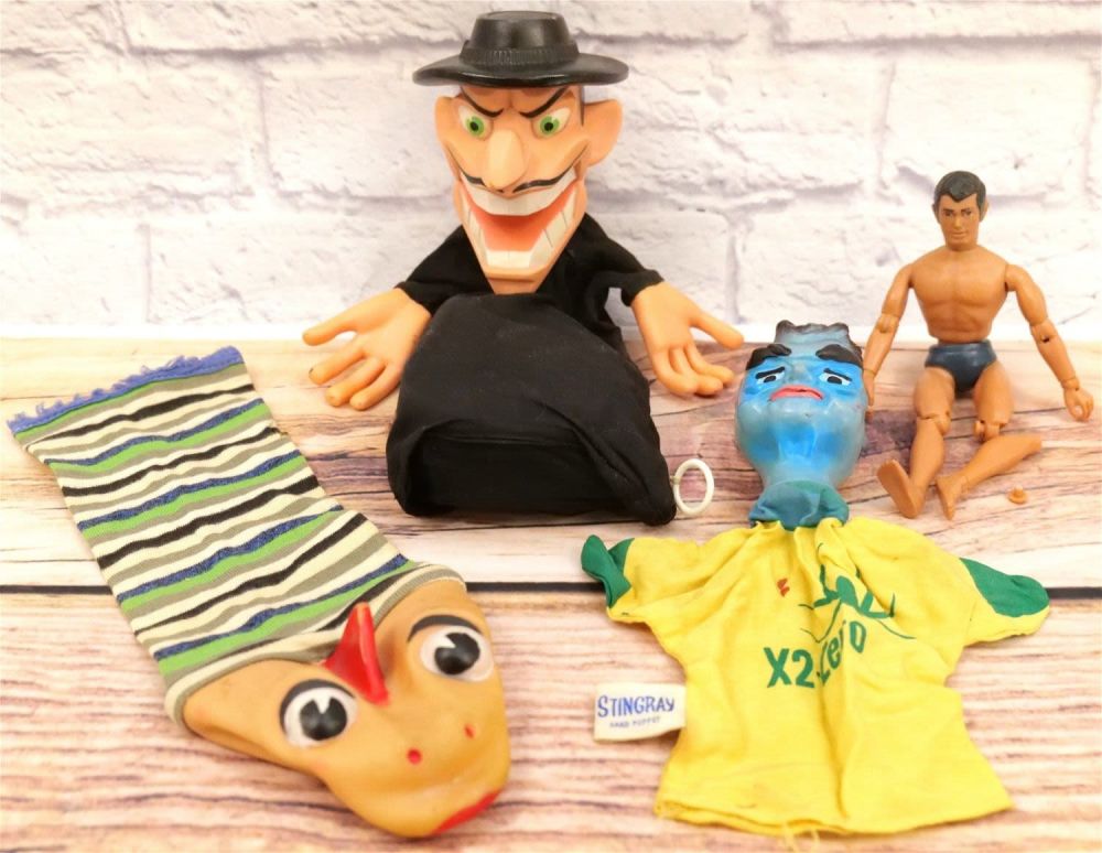 Lot 159: Lot of Vintage Toys