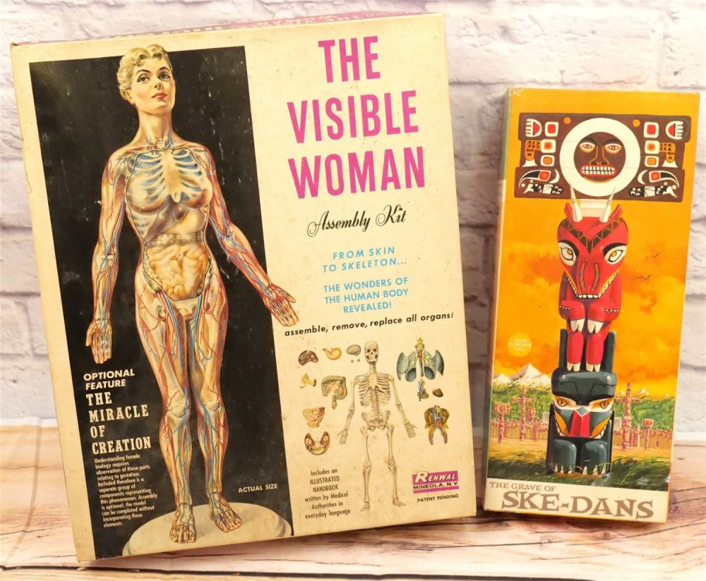 Lot 172: Lot of 2 Vintage Assembly Kits