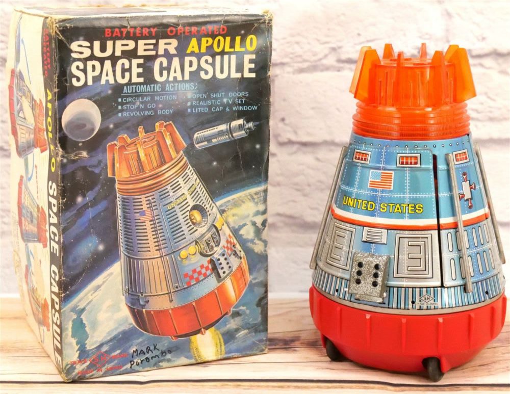 Lot 181: Battery Operated Super Apollo Space Capsule
