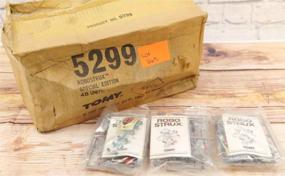 Lot 265: Case of Tomy Robostrux Special Edition