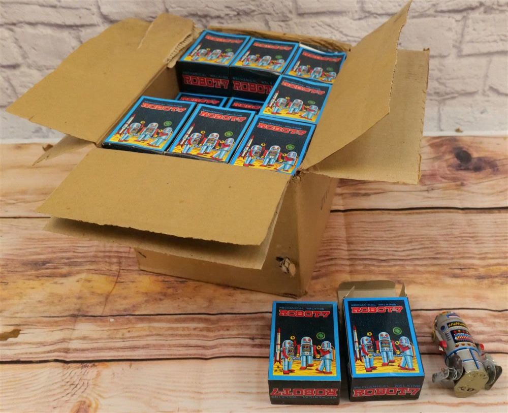 Lot 278: Full Case of Robot 7 Figures