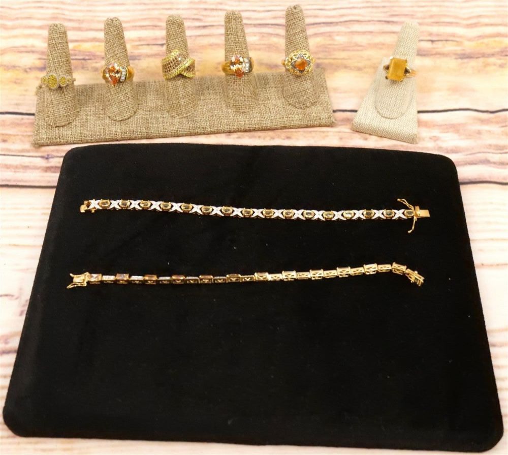 Lot 182: Lot of Sterling and Amber Stone Jewelry