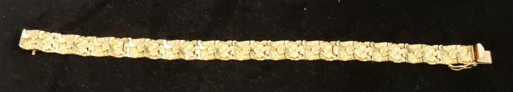 Lot 232: 14k Yellow Gold Unisex Bracelet