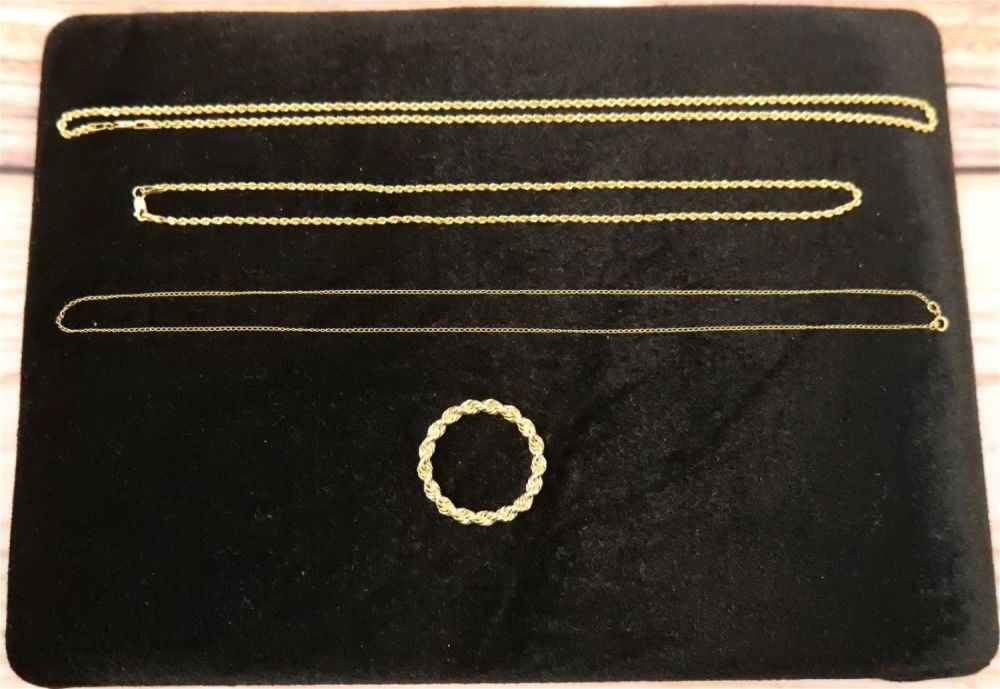 Lot 284: Lot of 14k Jewelry