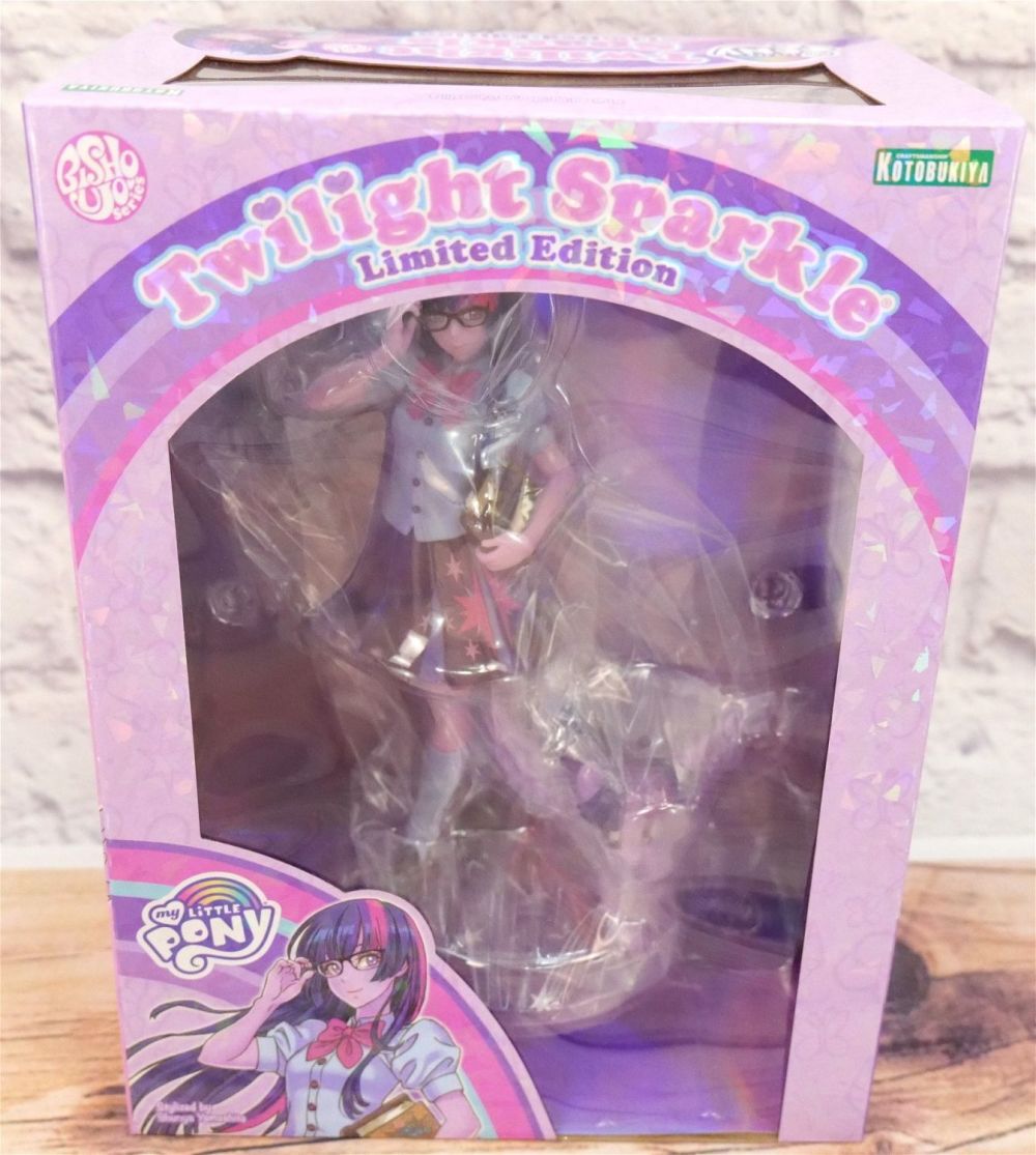 Lot 245: Kotobukiya Bishoujo Twilight Sparkle Figure