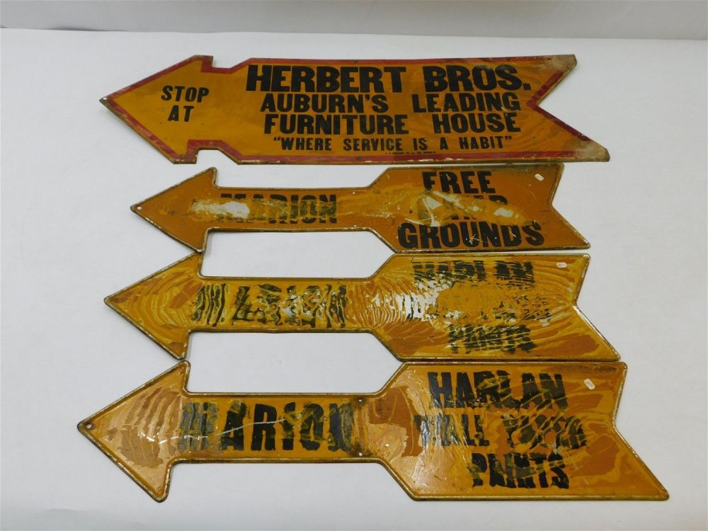 Lot 153: Lot of 4 Vintage Tin Arrow Signs