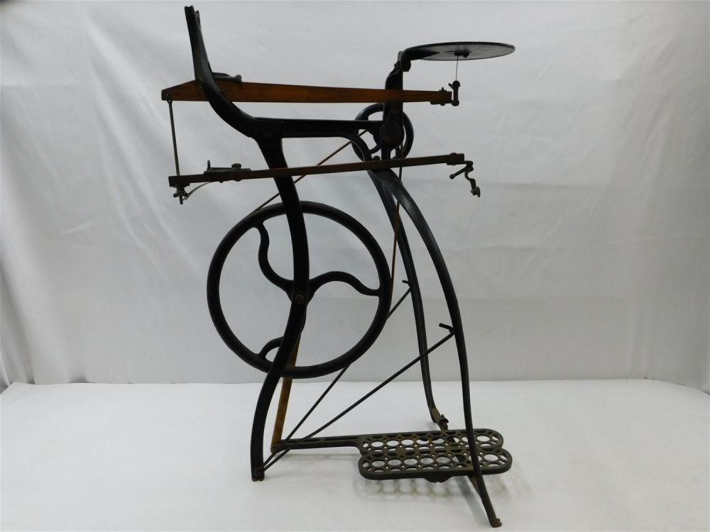 Lot 287: Antique Miller Mfg. Co Wheel Driven Jigsaw