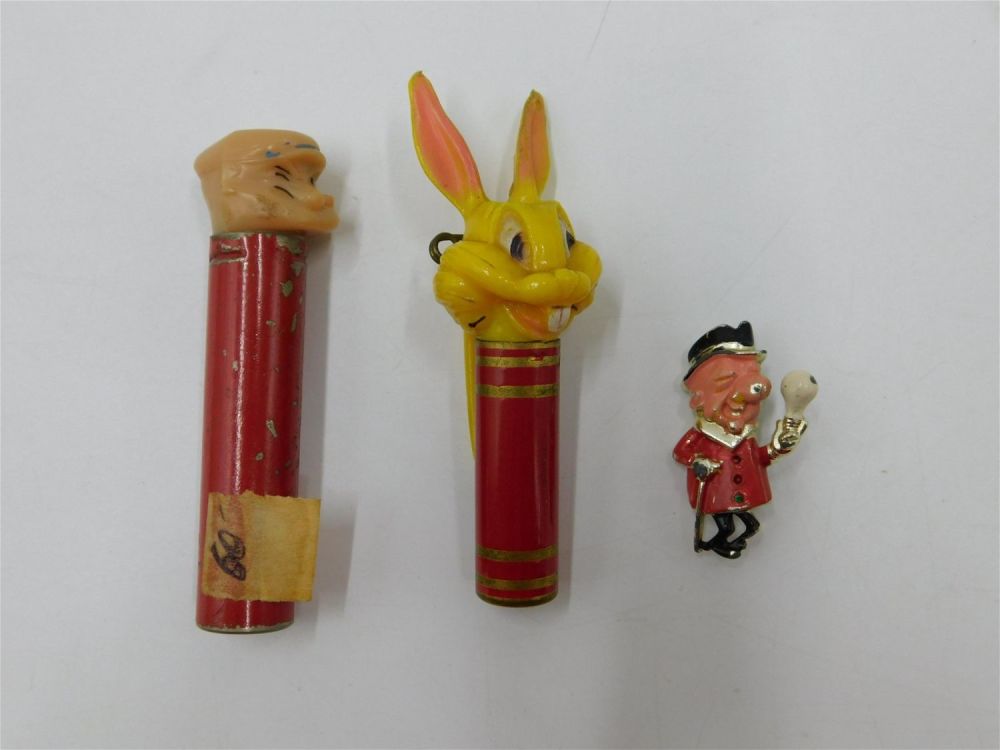 Lot 159: Lot of Novelty Miniature Lights