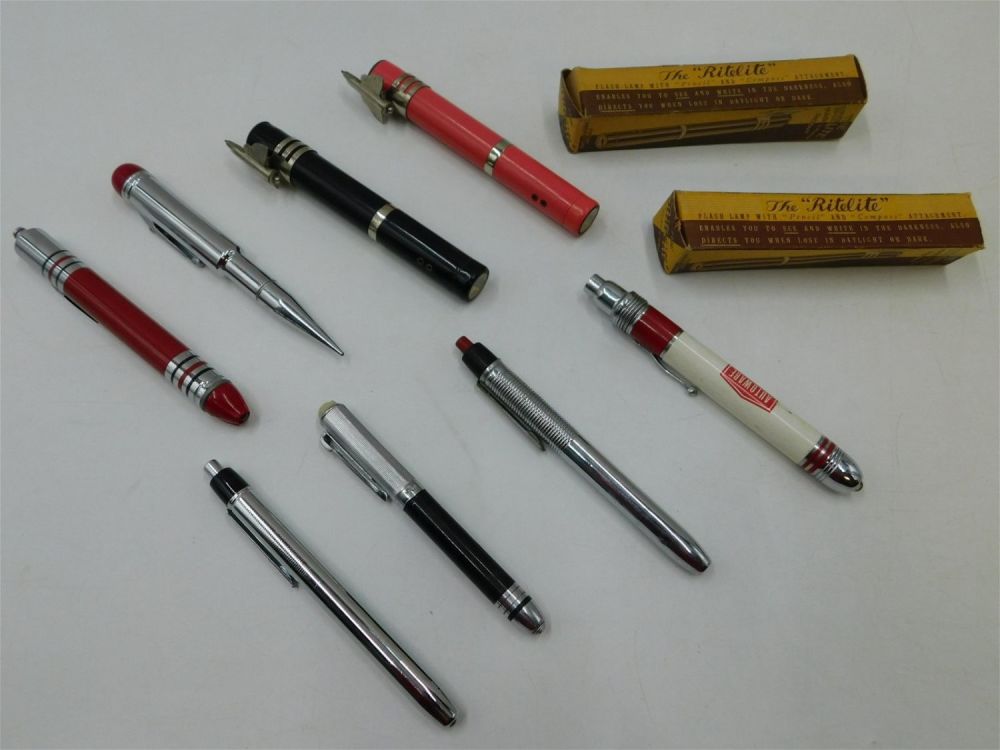 Lot 172: Lot of 8 Vintage Pen Pocket Flashlights