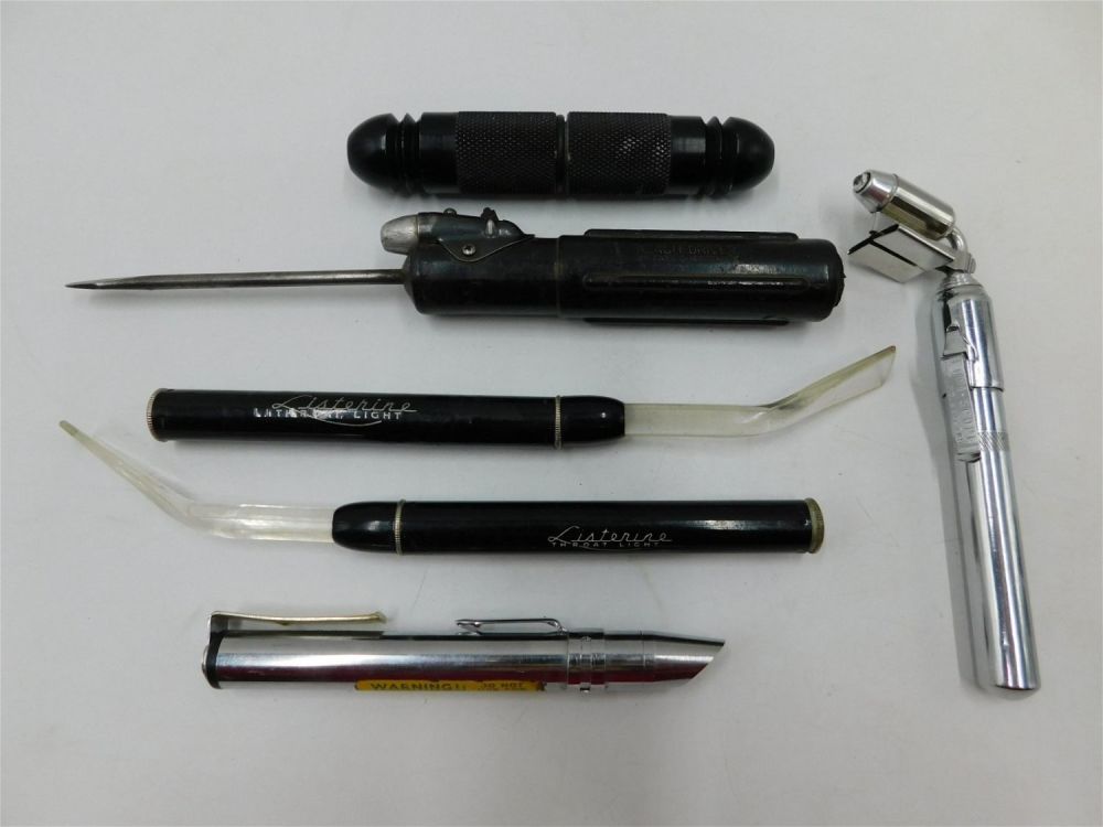 Lot 176: Lot of Various Vintage Flashlight Tools