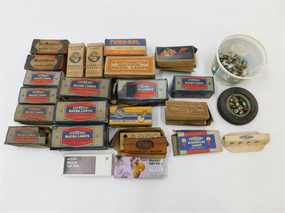Lot 200: Lot of Various Bulbs - Many in Original Boxes