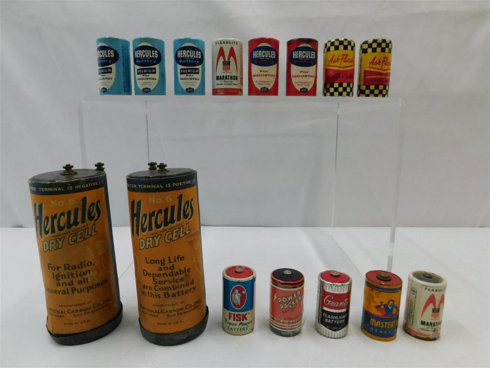 Lot 257: Lot of 15 Vintage Batteries