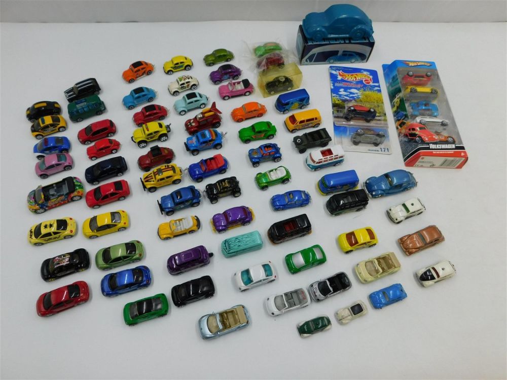 Lot 152: Large Lot of Volkswagen Items