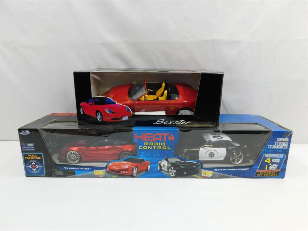 Lot 317: Lot of 2 Box Car Sets