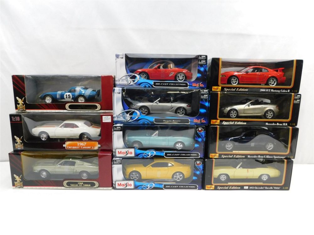 Lot 324: Lot of 11 Diecast 1:18 Scale