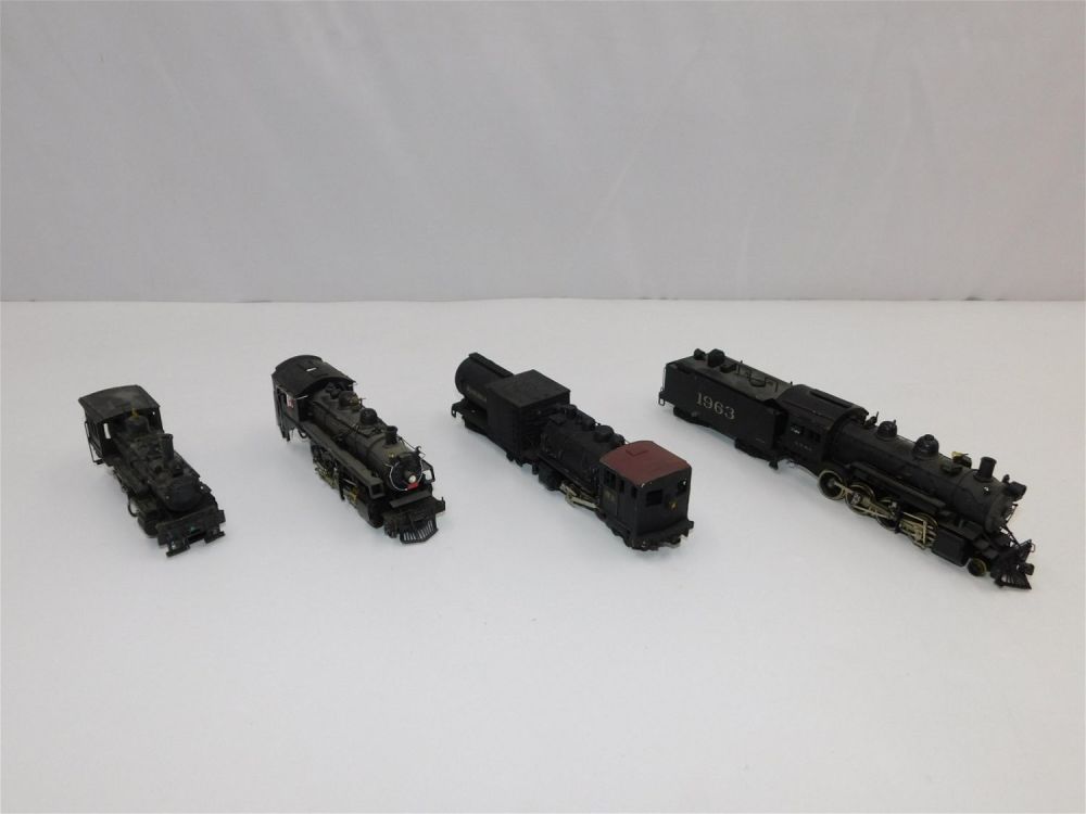 Lot 164: Lot of 4 HO Scale Vintage Steam Locomotives