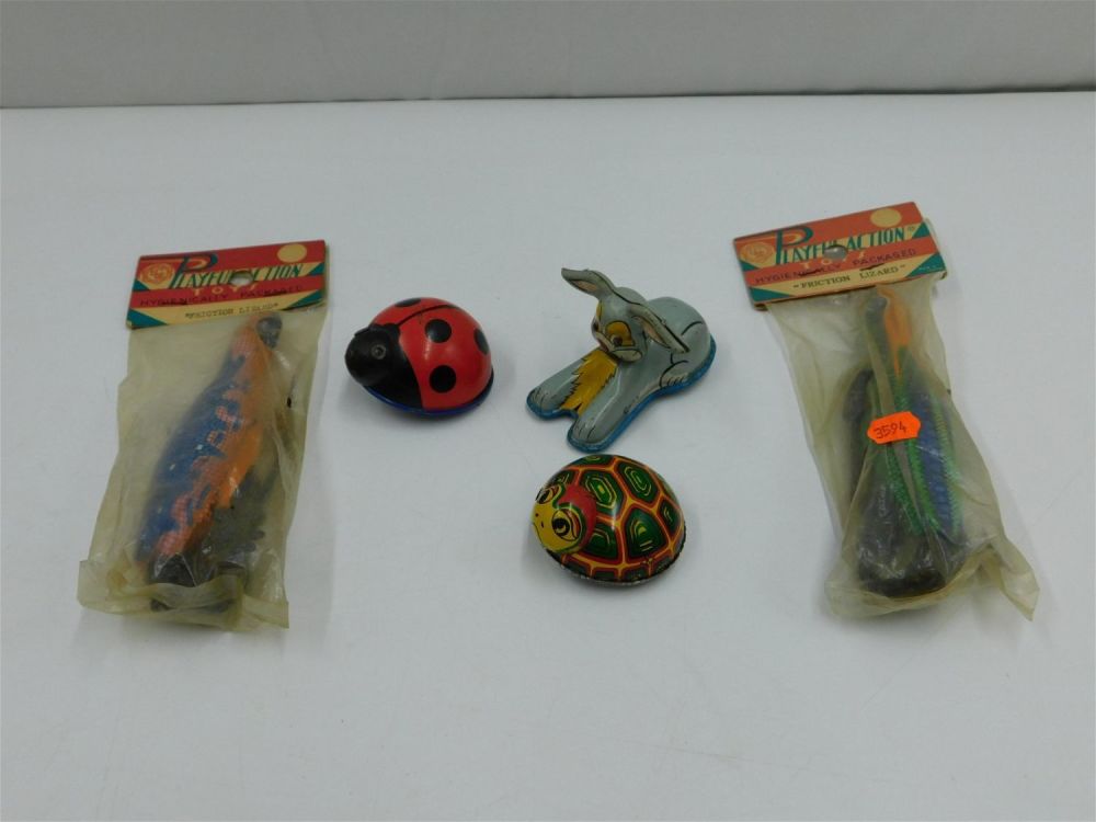 Lot 209: Lot of Vintage Friction Toys