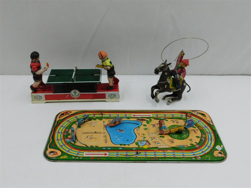 Lot 217: Lot of 3 Contemporary Tin Litho Toys