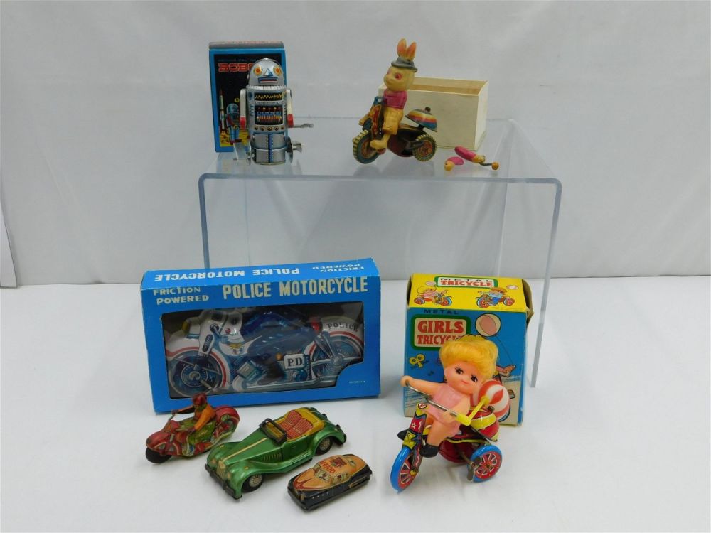 Lot 218: Mixed Lot of Tin Litho Toys