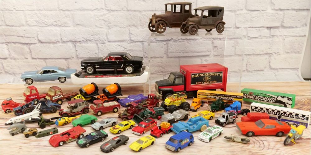 Lot 276: Mixed Lot of Loose Vehicles