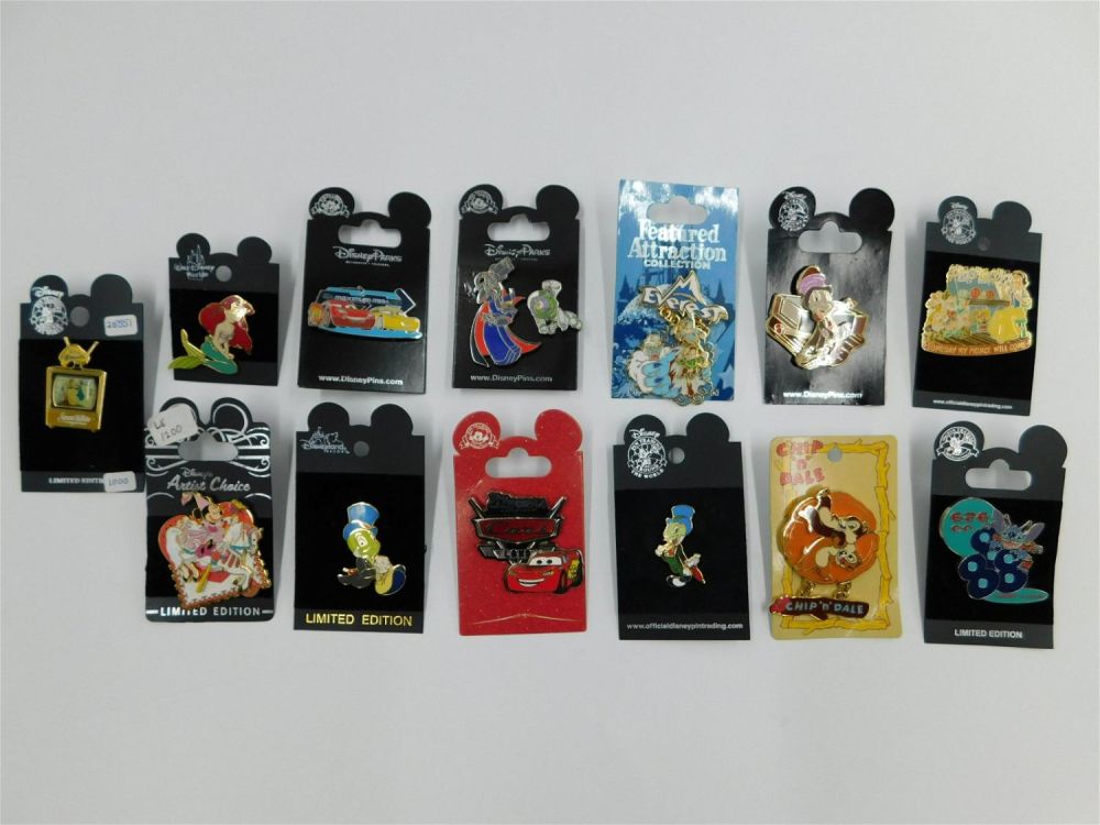Lot 194: Lot of 13 Disney Character Pins