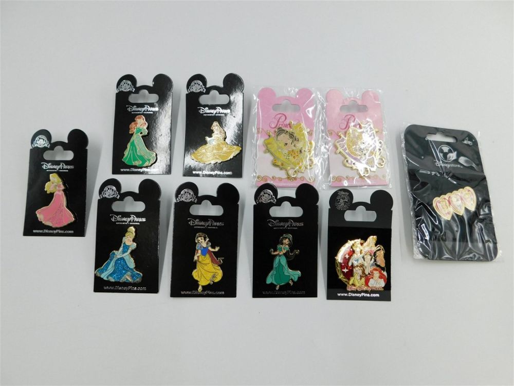 Lot 195: Lot of 10 Disney Princess Pins