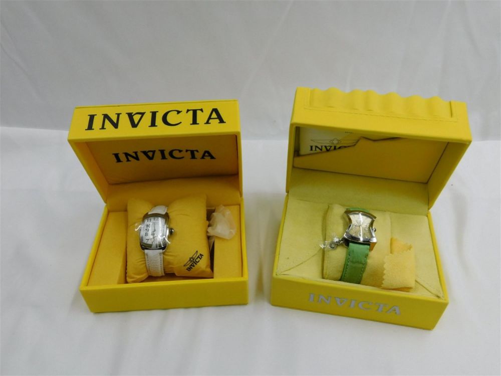 Lot 159: Lot of 2 Ladies Invicta Watches