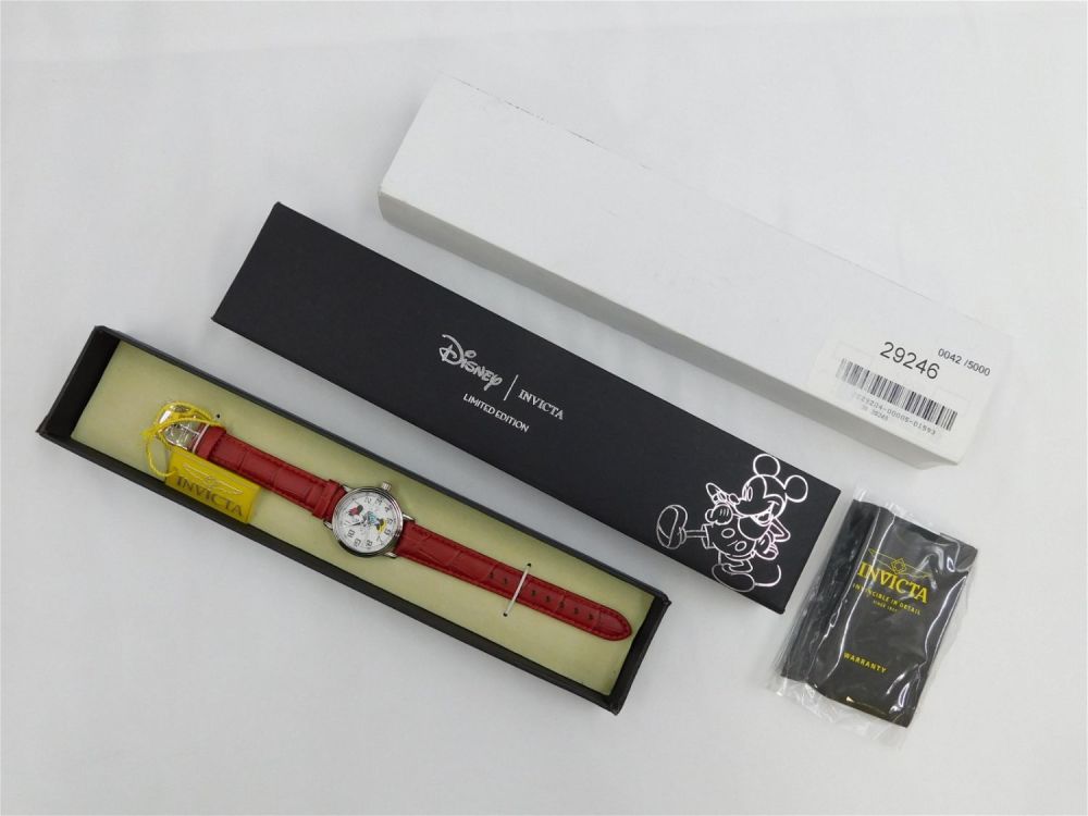Lot 166: Invicta Disney Minnie Mouse Watch