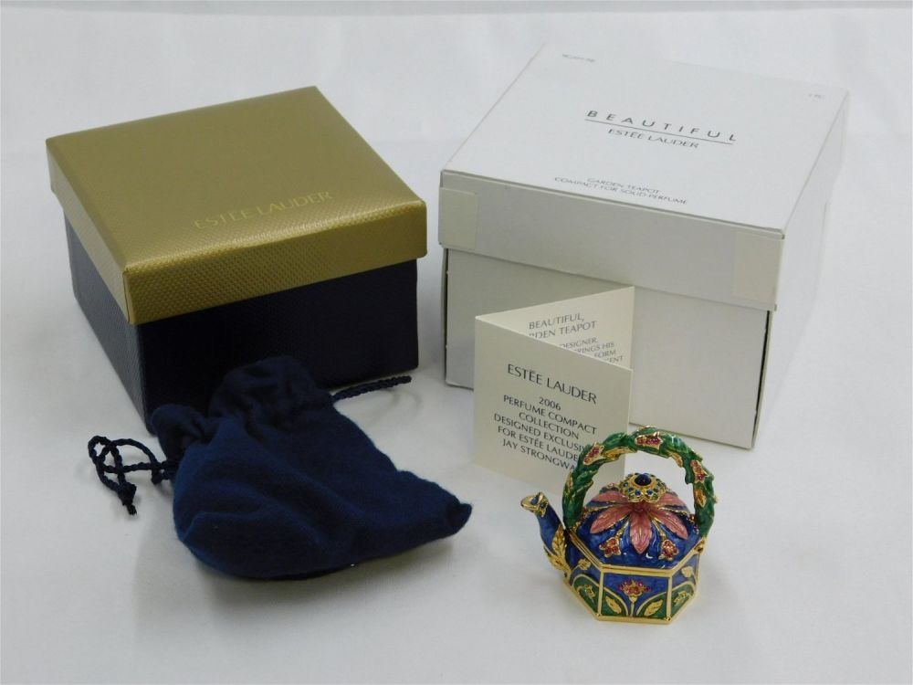 Lot 190: Jay Strongwater Estee Lauder Garden Teapot Compact