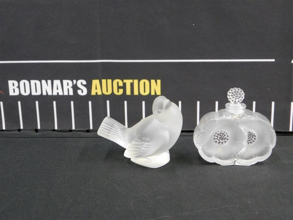 Lot 195: Lot of 2 Pieces of Lalique