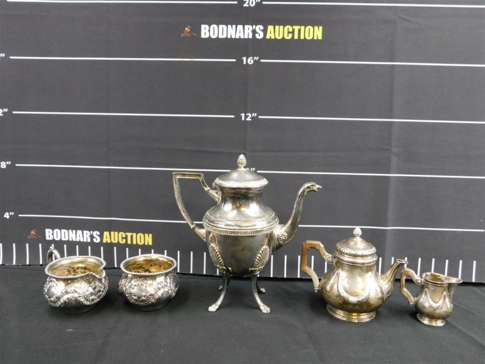 Lot 213: Lot of Victorian Silverplate