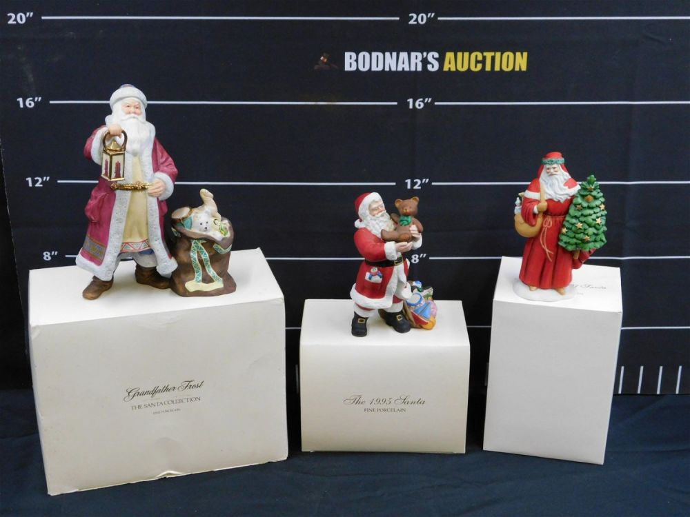Lot 227: Lot of 3 Lenox Santa Claus Figurines