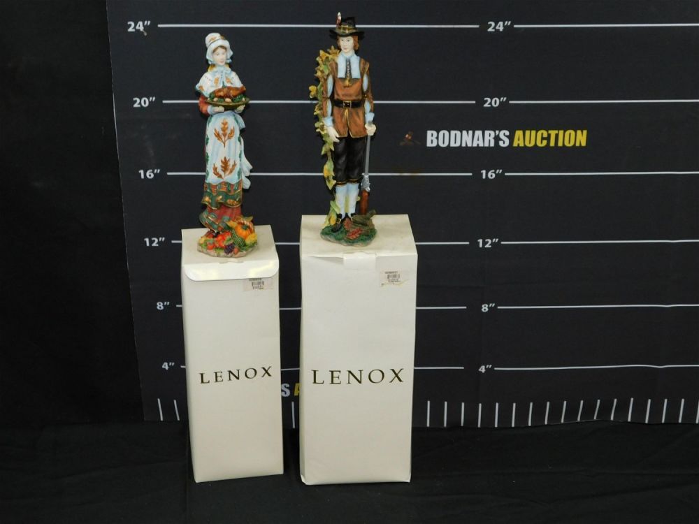 Lot 236: Lot of 2 Pencil Pilgrim Figurines