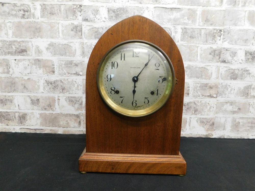 Lot 185: Seth Thomas Beehive Mantle Clock
