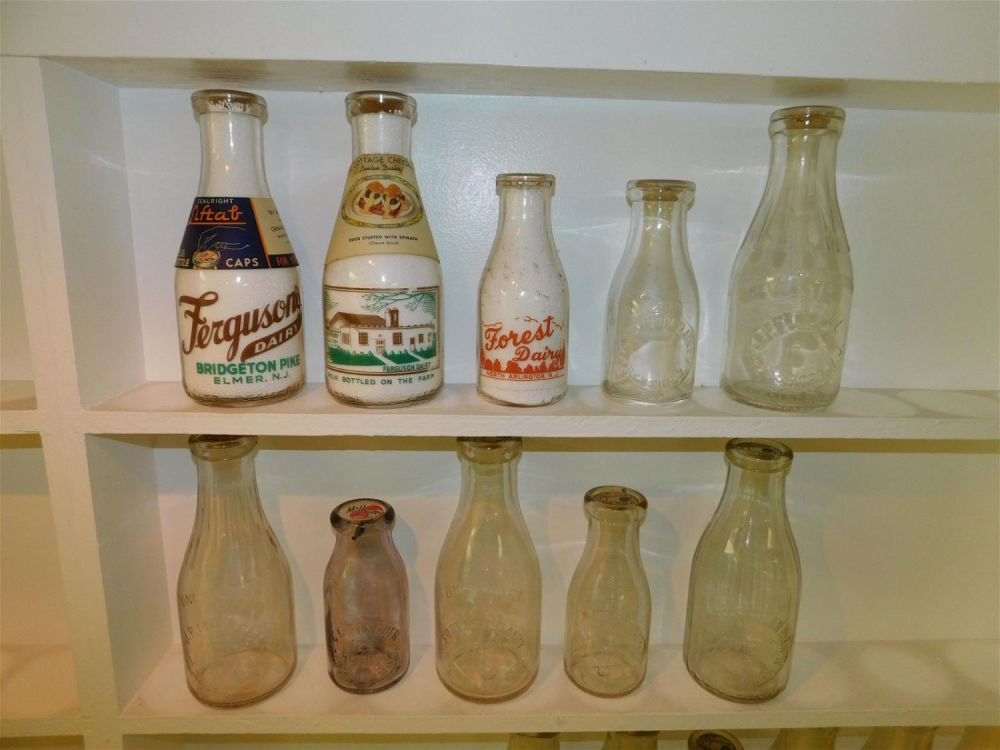 Lot 154: Lot of 10 New Jersey Dairy Bottles