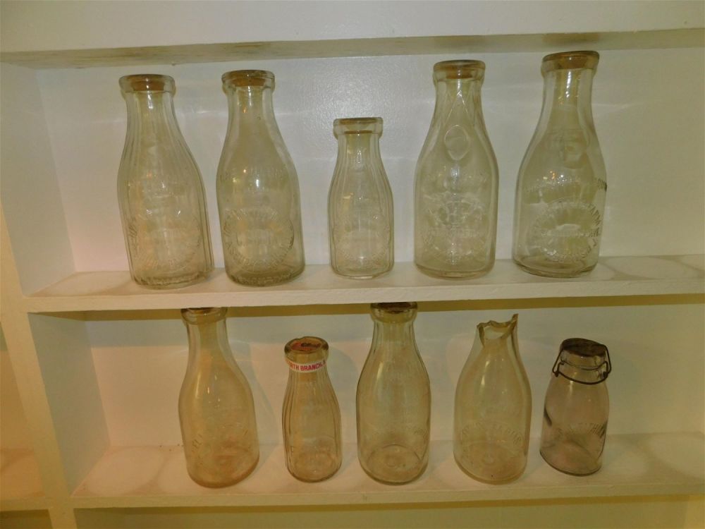 Lot 155: Lot of 10 New Jersey Dairy Bottles