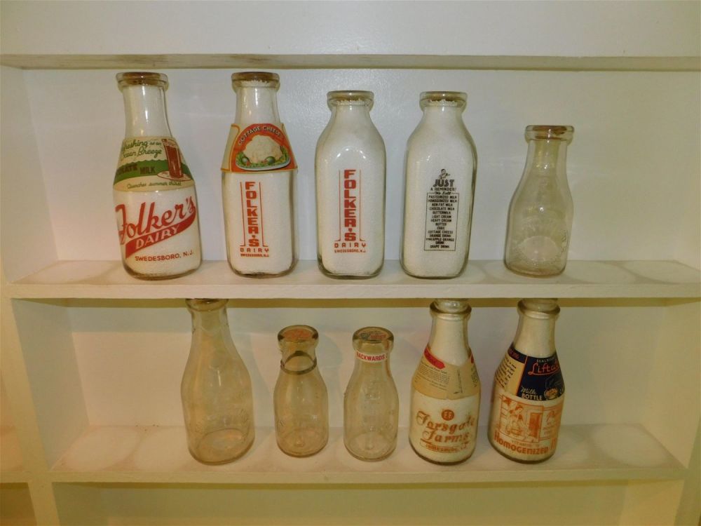 Lot 157: Lot of 10 New Jersey Dairy Bottles