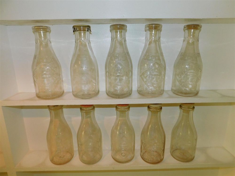 Lot 160: Lot of 10 New Jersey Dairy Bottles