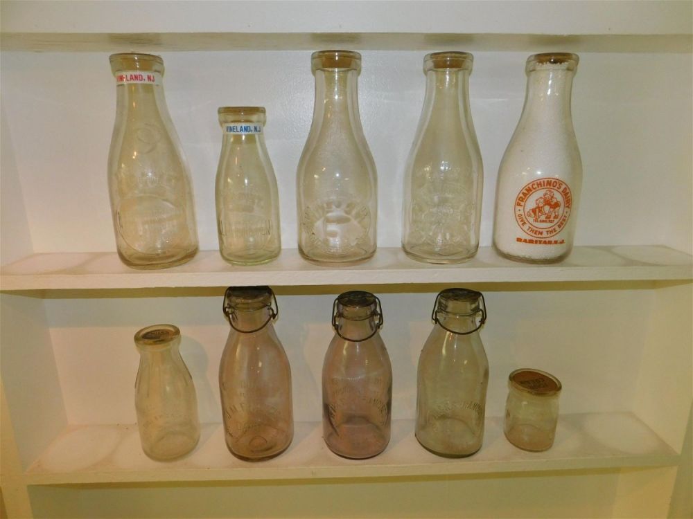 Lot 163: Lot of 10 New Jersey Dairy Bottles