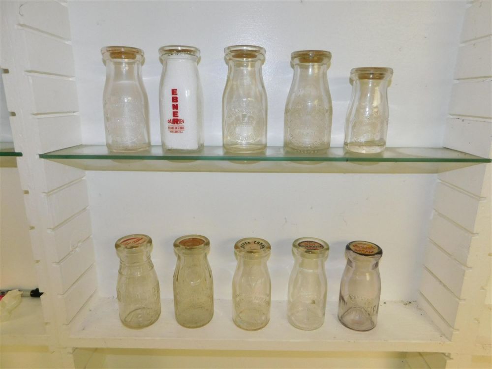 Lot 172: Lot of 10 New Jersey Cream Bottles