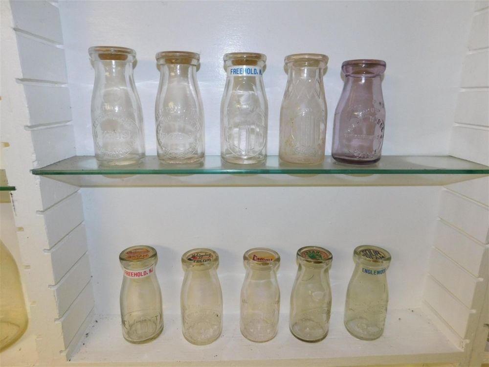 Lot 177: Lot of 10 New Jersey Cream Bottles