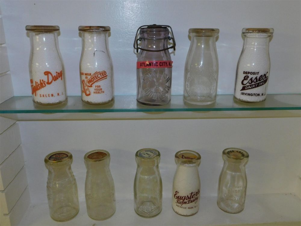Lot 182: Lot of 10 New Jersey Cream Bottles