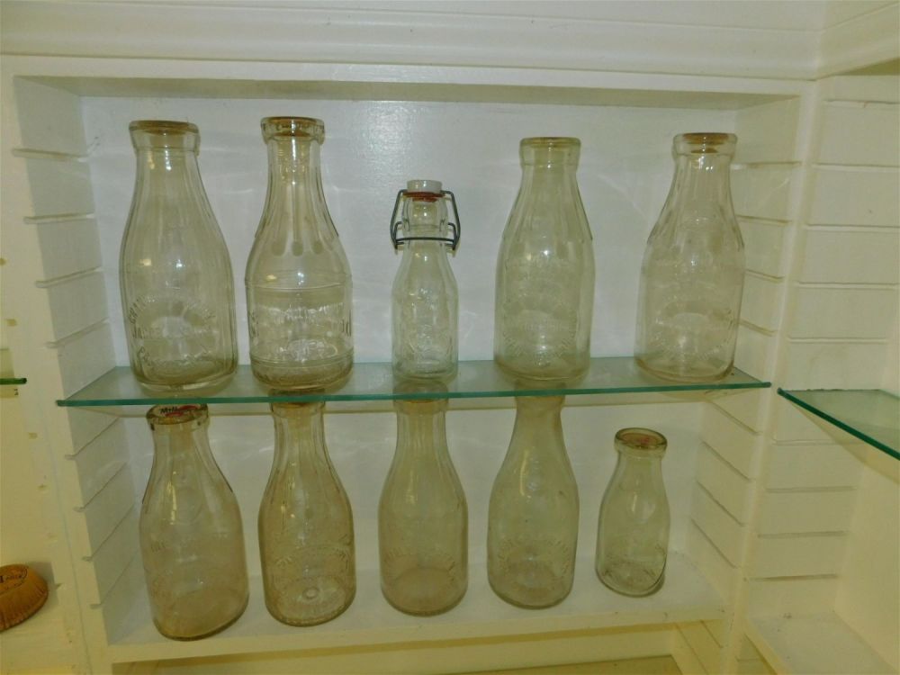 Lot 187: Lot of 10 New Jersey Dairy Bottles