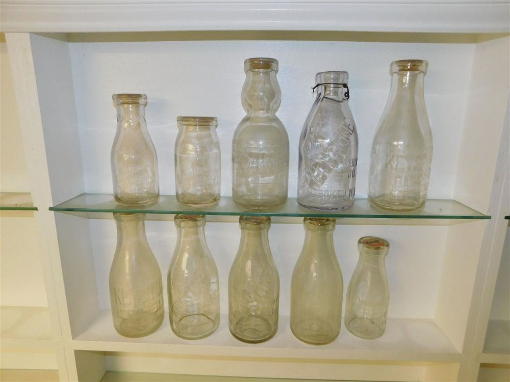 Lot 254: Lot of 10 NJ Dairy Bottles