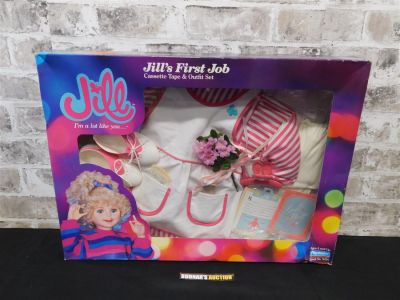 Lot 92 - Playmates Jill's First Job Cassette Tape & Outfit Set - Bodnar